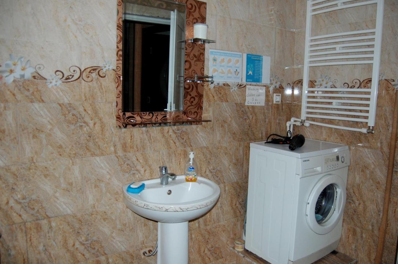 Excellent Hostel Kutaisi Luaran gambar